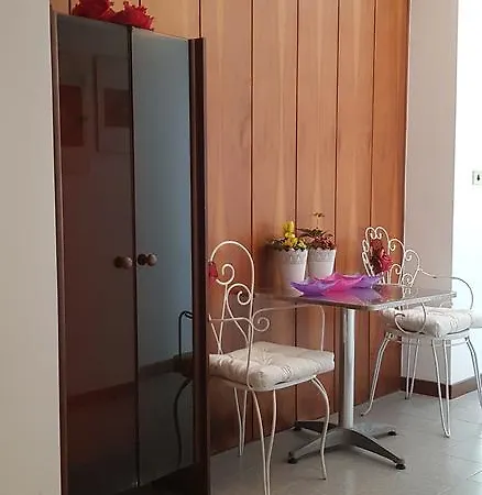 Family Appartments Orchidea Blu 리미니
